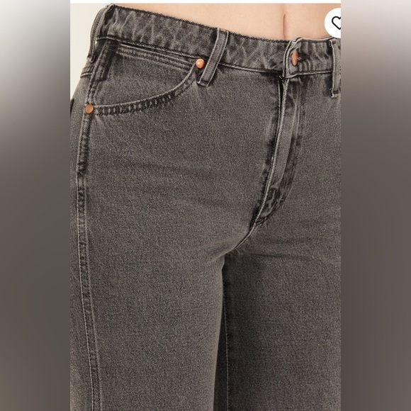 WRANGLER Women's Heart Patch Wanderer Flare Jeans NWT FESTIVAL ANTHRO COWGIRL 26 - Picture 9 of 12